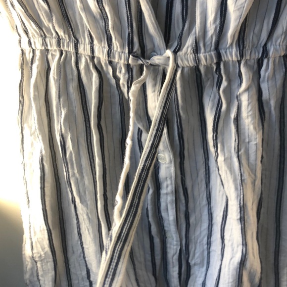 Short sleeve Button up tie waist striped dress - Picture 3 of 4